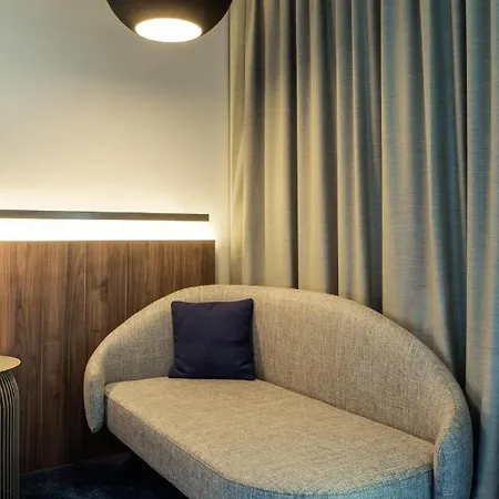 Ξενοδοχείο Crowne Plaza - - Grand Arenas By Ihg 4*