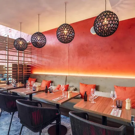 Crowne Plaza - - Grand Arenas By Ihg 4* Nizza