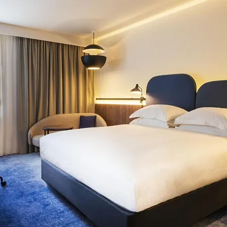 Crowne Plaza - - Grand Arenas By Ihg 4* Nizza