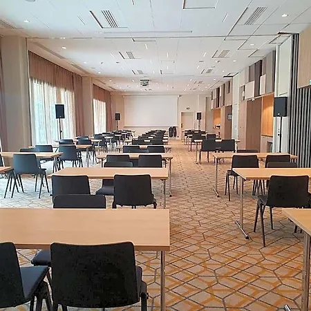 Crowne Plaza - - Grand Arenas By Ihg Hotel Nice