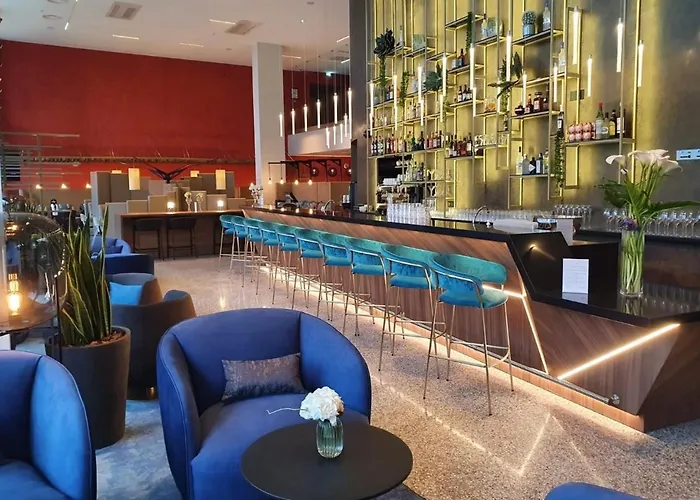 호텔 Crowne Plaza - - Grand Arenas By Ihg 4*