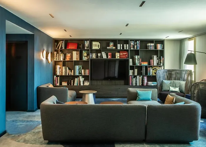 호텔 Crowne Plaza - - Grand Arenas By Ihg